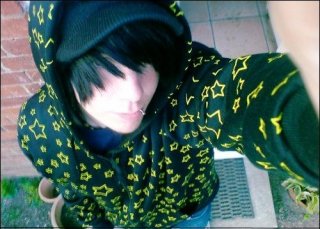 Emo_Boy                  ►Need  Sex'es◄