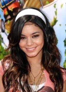 Vanessa  Hudgens>> i  love  zac