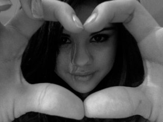 Real  Selena  ;*  Love  you  all  <3