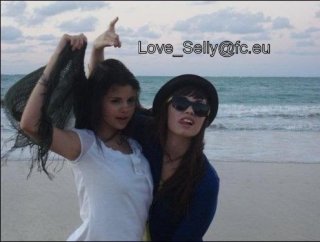 Selena.Really  real!