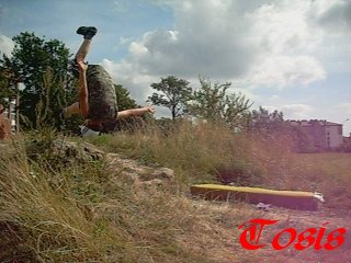 Front  Flip  PARKOUR