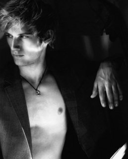 ALEX  PETTYFER