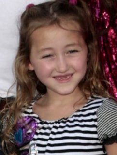 Noah  Lindsey  Cyrus