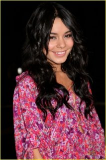 Vanessa  Anne                      Hudgens