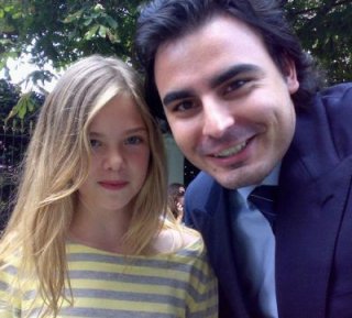 Elle  Fanning        fan  club  ;  ***