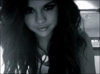 Selenita  ;***  I'm  REAL  ;D  <3