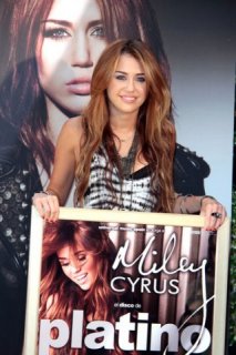 miley  (((SMILES)))