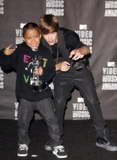 Justin  Bieber:)  MVA'S!!