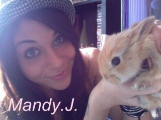 Mandy  J.  :  ))