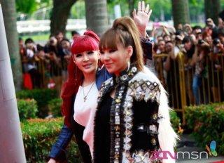 2NE1  ||  CL  ||  BOM  ||  FANS