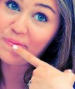 Miley*&*Sele na  fanų  klubas;]]♥