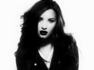 DemetriaLovato  ♥