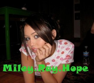 Miley  Cyrus  fan  page