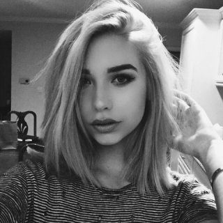 Amanda  Steele